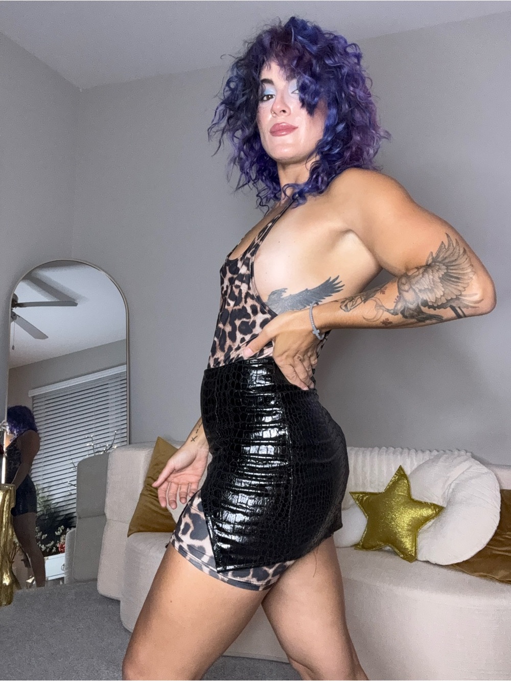 3pc outfit: leopard romper/ lace top/ black leather like mini skirt - Picture 5 of 16